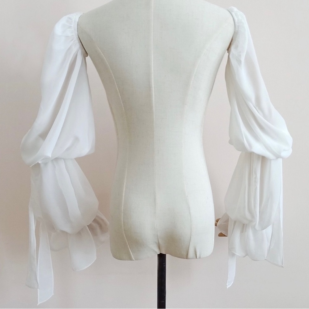 Ivory Detachable Sleeves - Picture 3 of 5